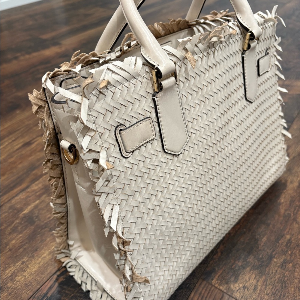 Michael Kors Hamilton woven EUC - Picture 3 of 14